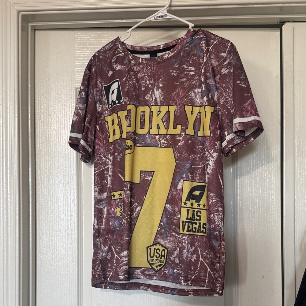 SHEIN Maroon Graphic Tee with Yellow Accents